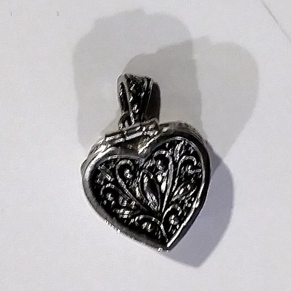 Tarnished Silver Luv Bucket Locket Charm >VIDEO!!! - Picture 6 of 8